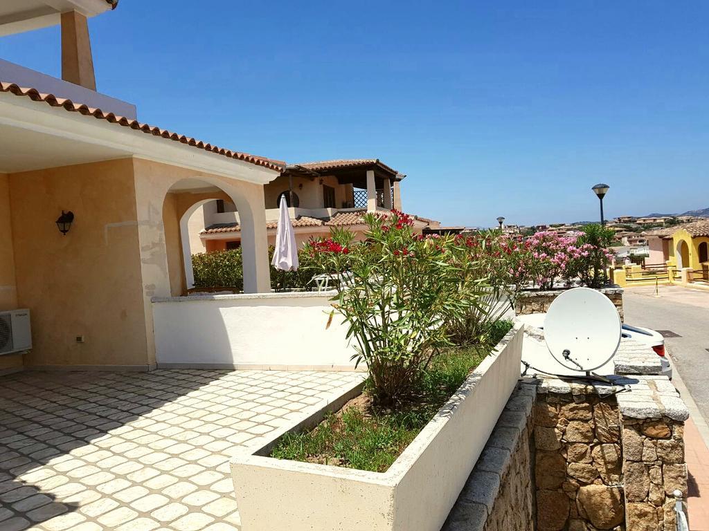 Case Vacanza Rosa Porto San Paolo (Sardinia) Exterior photo